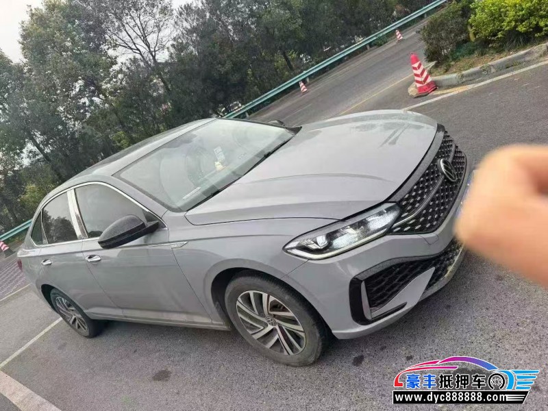 22年大众朗逸轿车抵押车出售