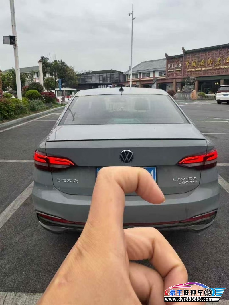 22年大众朗逸轿车抵押车出售