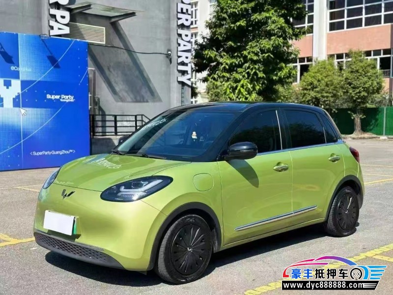 23年五菱缤果轿车抵押车出售