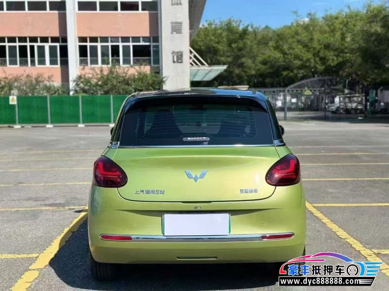 23年五菱缤果轿车抵押车出售