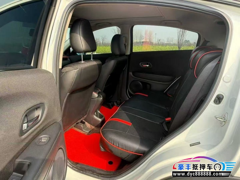 22年本田缤智轿车抵押车出售