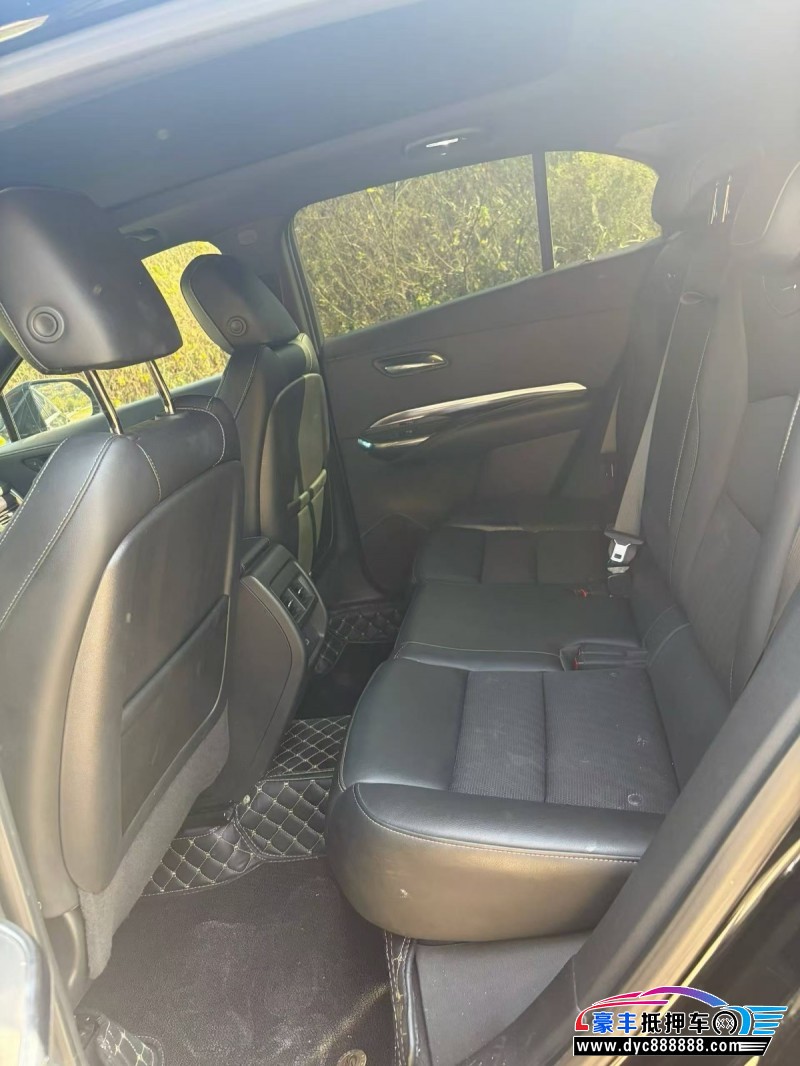 23年凯迪拉克XT4轿车抵押车出售