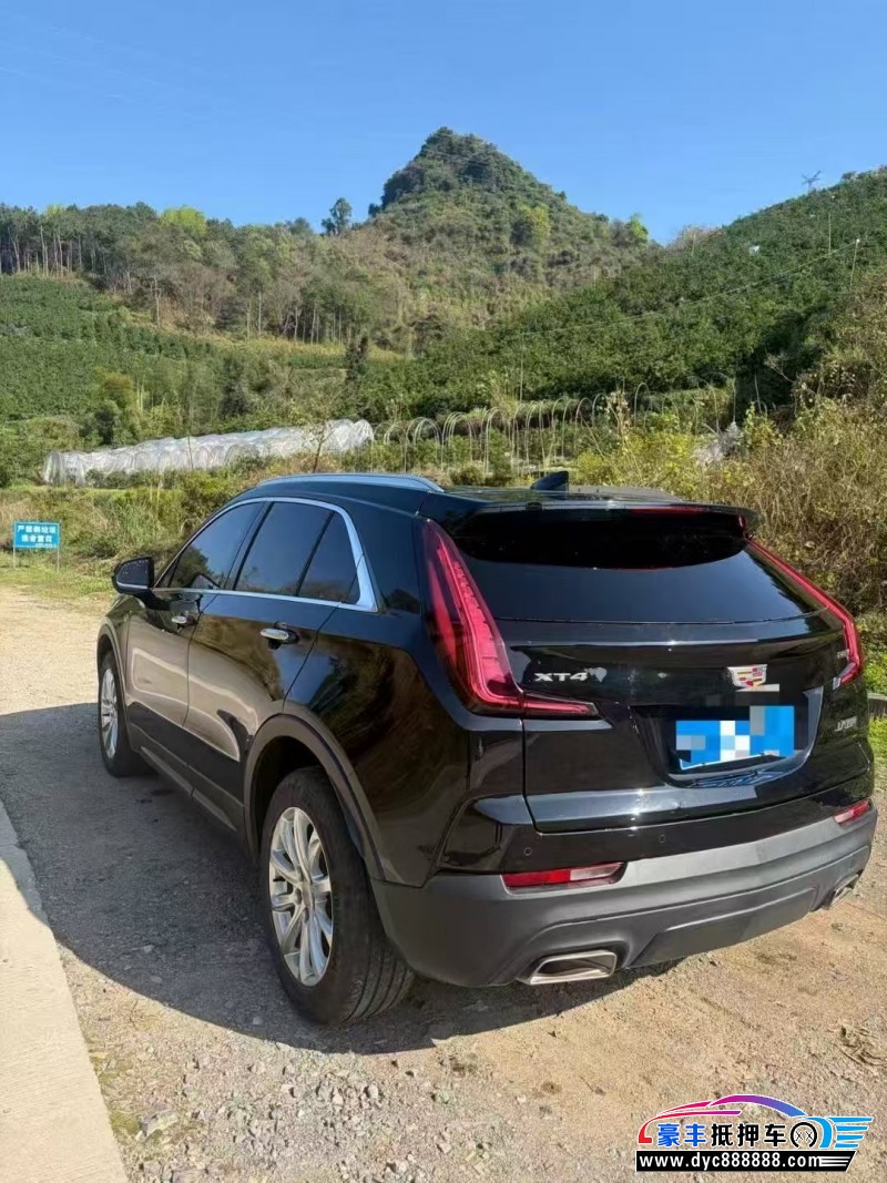 23年凯迪拉克XT4轿车抵押车出售