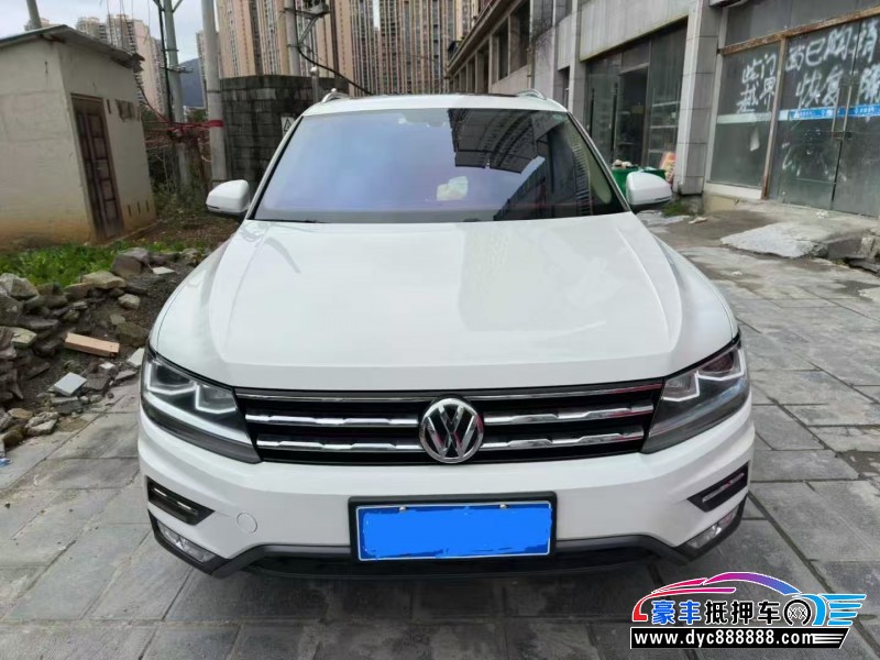 抵押车出售19年大众途观L轿车