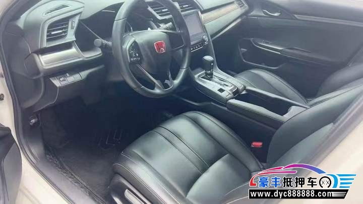 22年本田思域轿车抵押车出售