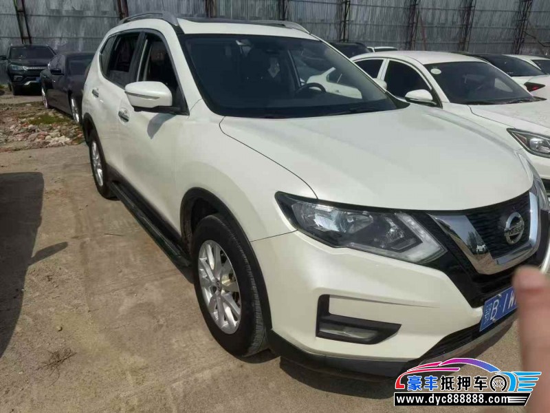 20年日产奇骏轿车抵押车出售