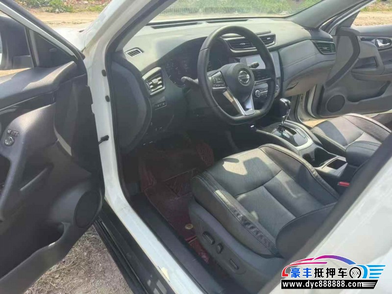 20年日产奇骏轿车抵押车出售