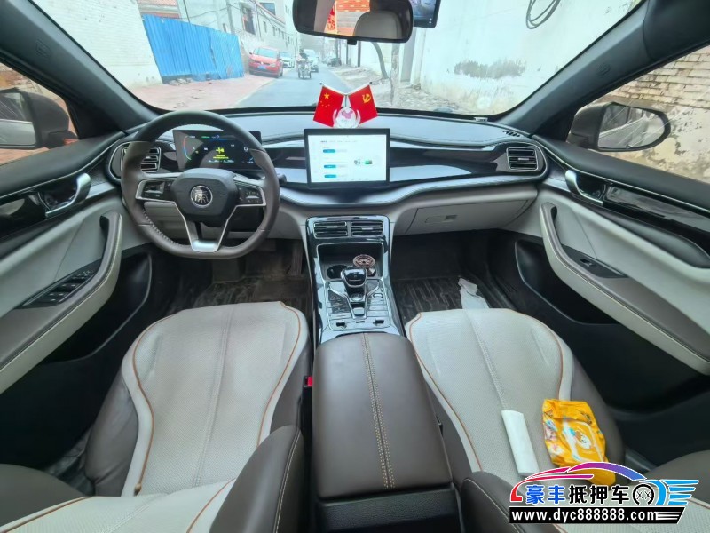 24年比亚迪秦轿车抵押车出售