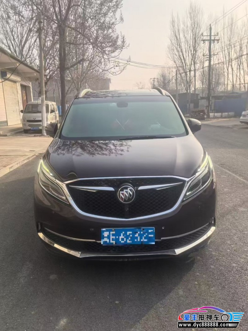 抵押车出售19年别克GL8轿车