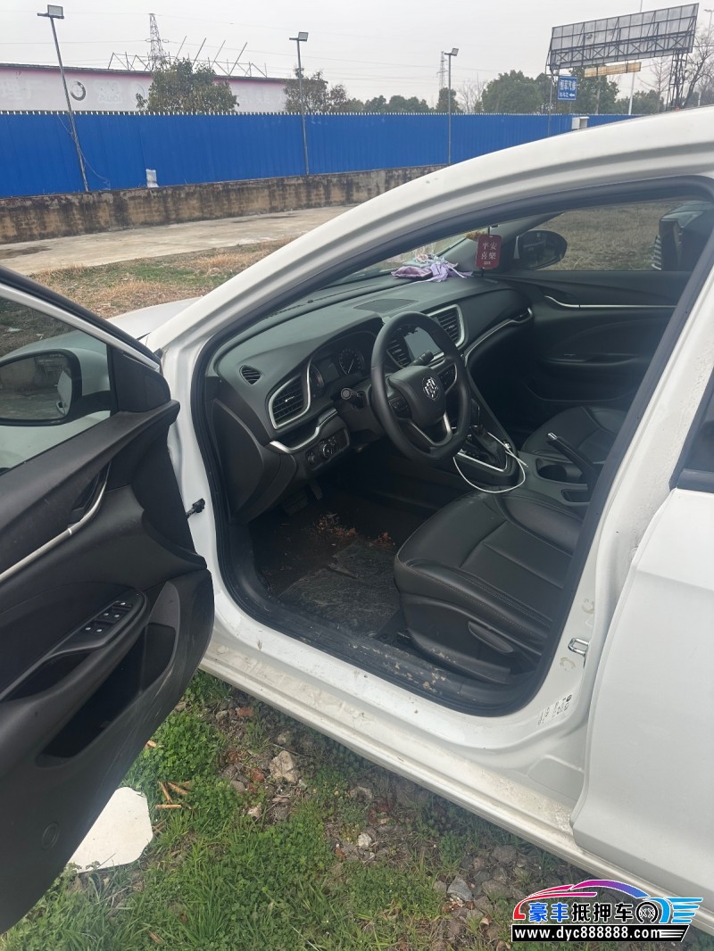 21年别克英朗轿车抵押车出售