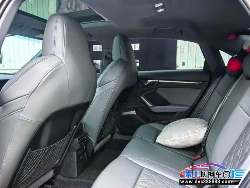 25年奥迪A3轿车抵押车出售