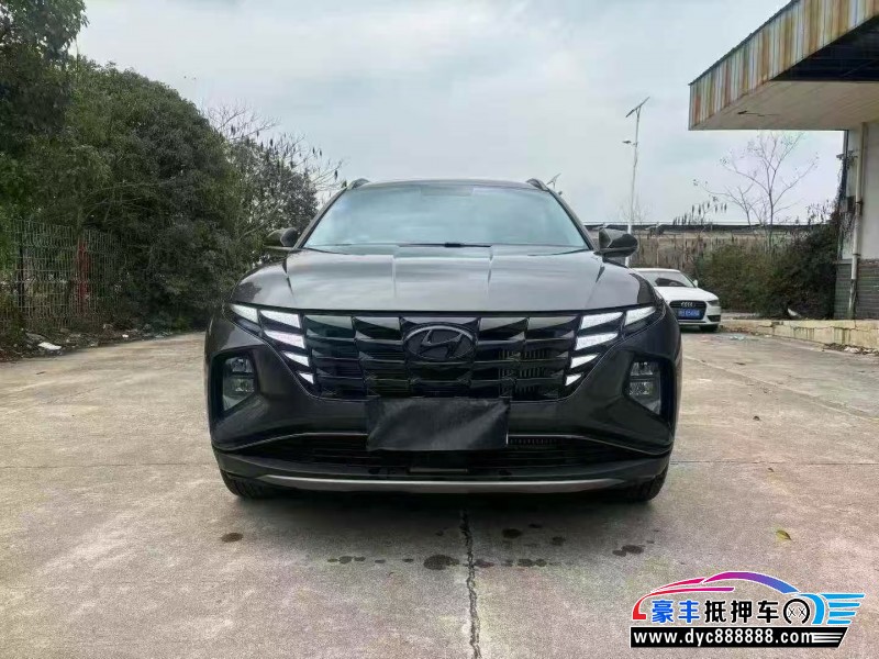 抵押车出售24年现代途胜轿车