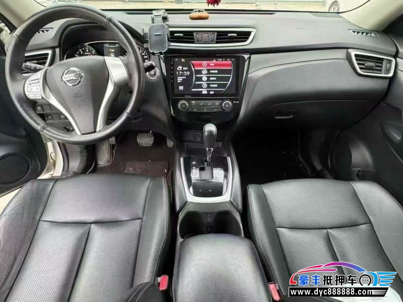 17年日产奇骏轿车抵押车出售
