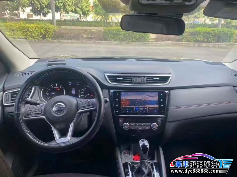 21年日产逍客轿车抵押车出售