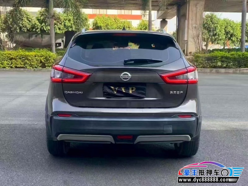 21年日产逍客轿车抵押车出售