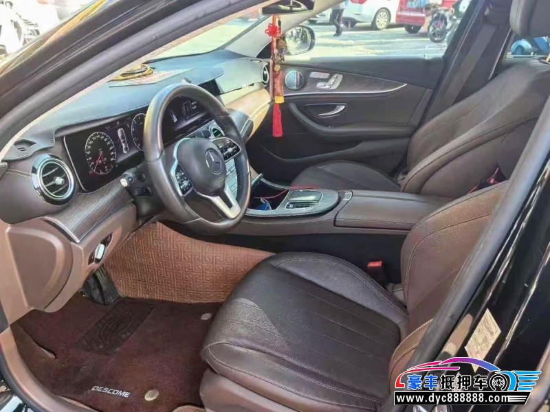 19年奔驰E轿车抵押车出售