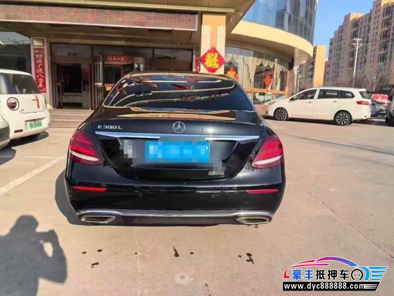 19年奔驰E轿车抵押车出售