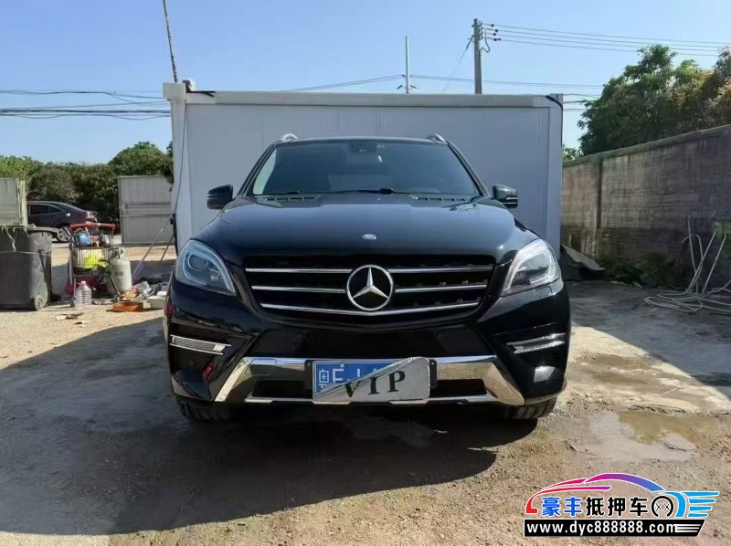 14年奔驰ML轿车抵押车出售