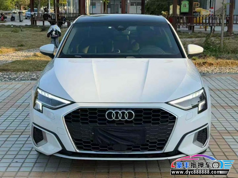 21年奥迪A3轿车抵押车出售