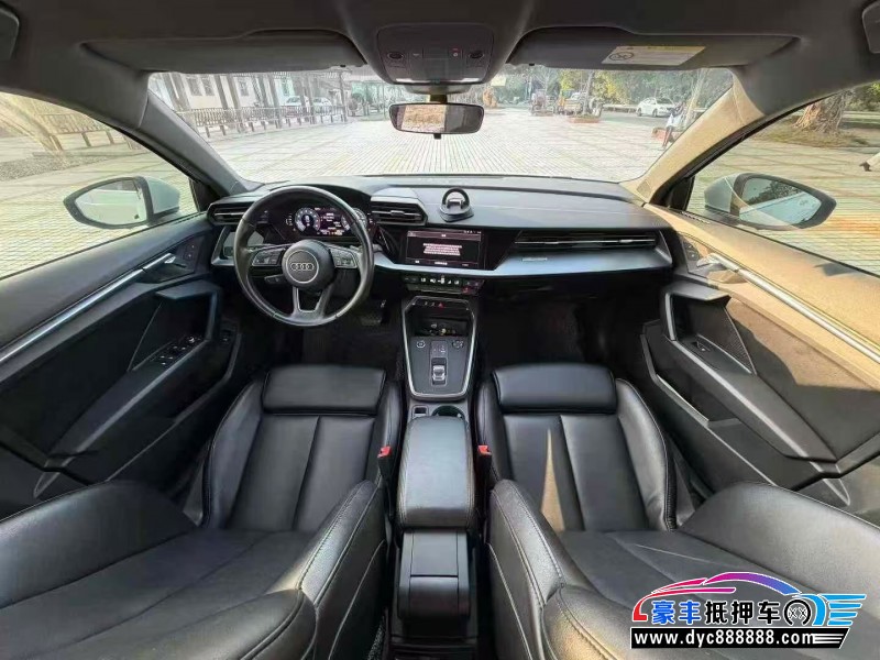 21年奥迪A3轿车抵押车出售