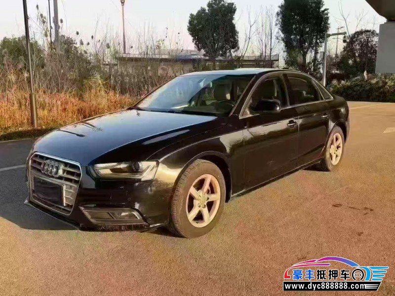 12年奥迪A4L轿车抵押车出售