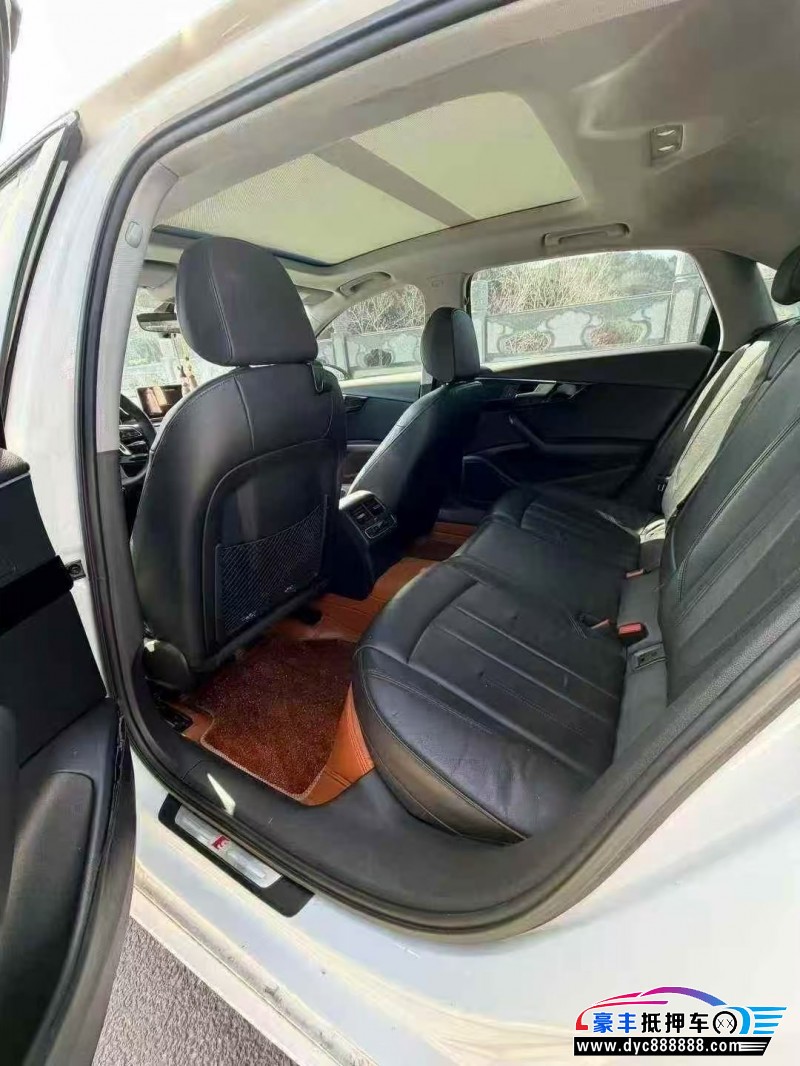 18年奥迪A4L轿车抵押车出售