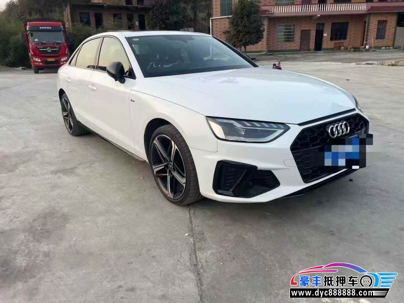 抵押车出售25年奥迪A4L轿车