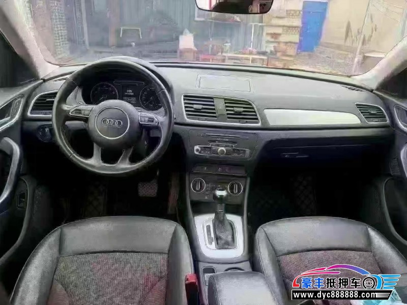 17年奥迪Q3轿车抵押车出售