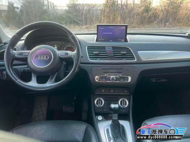 13年奥迪Q3轿车抵押车出售