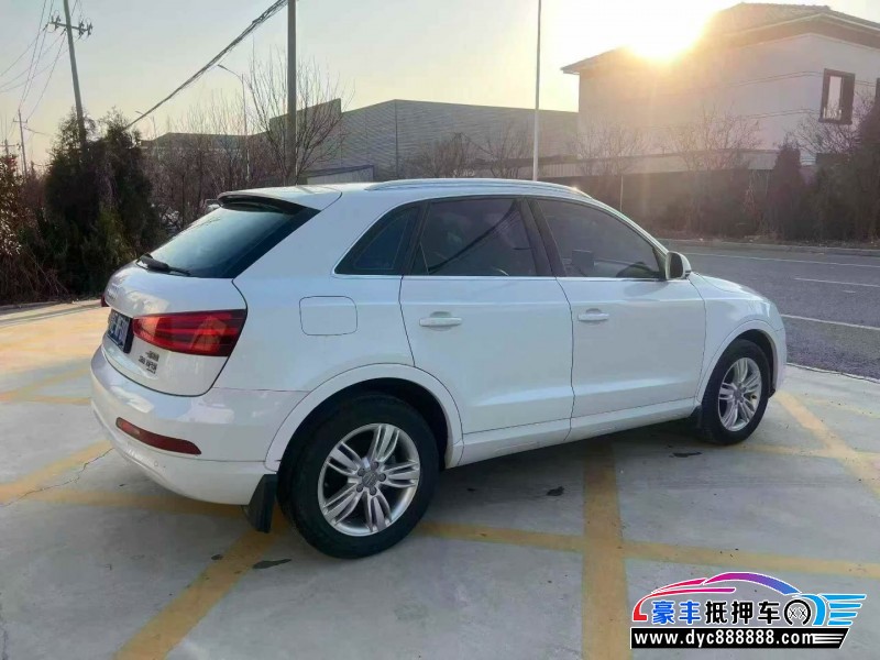 13年奥迪Q3轿车抵押车出售