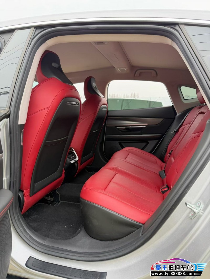 24年小鹏汽车P7轿车抵押车出售