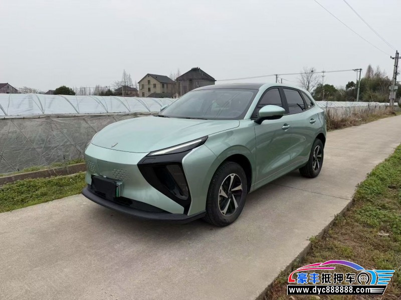 24年东风雷霆轿车抵押车出售