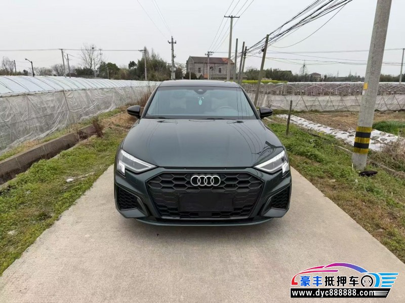 抵押车出售23年奥迪A3轿车