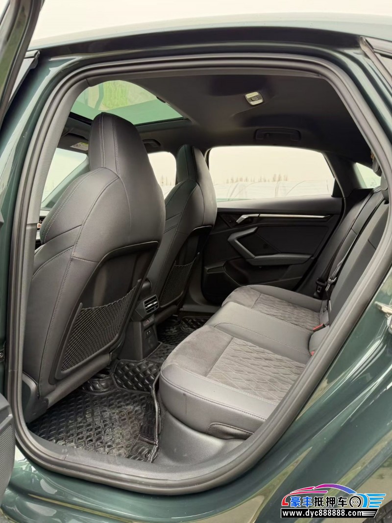 23年奥迪A3轿车抵押车出售