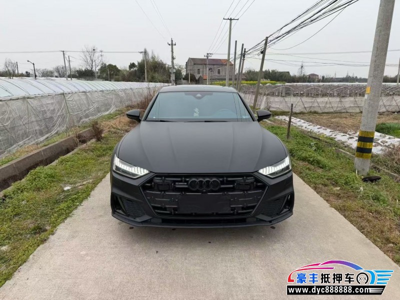 抵押车出售23年奥迪A7轿车
