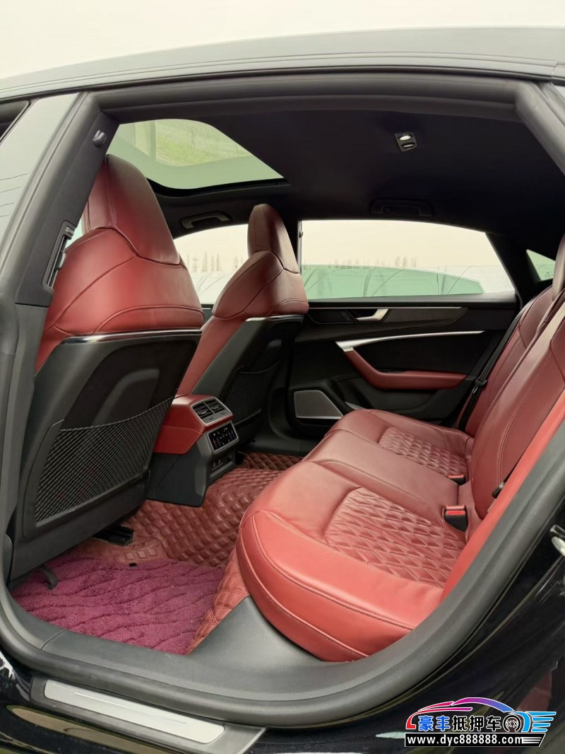 23年奥迪A7轿车抵押车出售