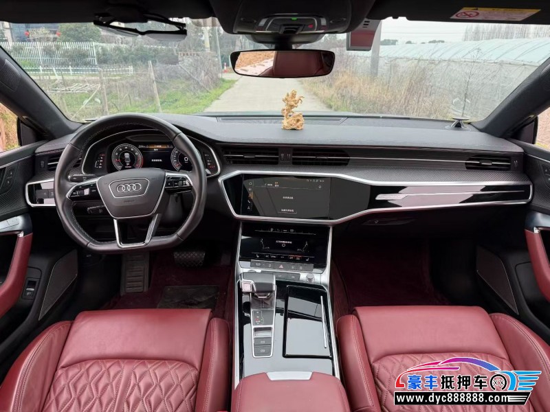 23年奥迪A7轿车抵押车出售