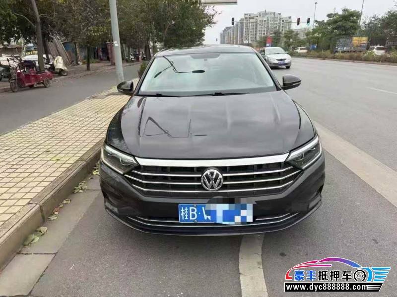 抵押车出售20年大众速腾轿车