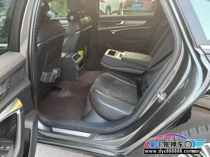 22年奥迪A6L轿车抵押车出售