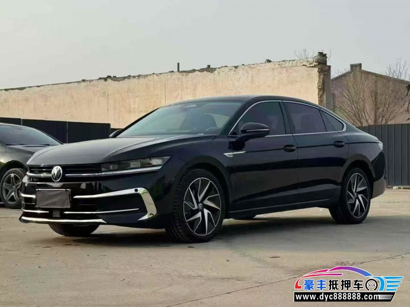 25年大众迈腾轿车抵押车出售