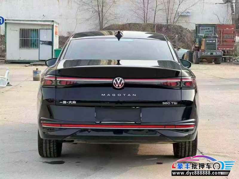 25年大众迈腾轿车抵押车出售