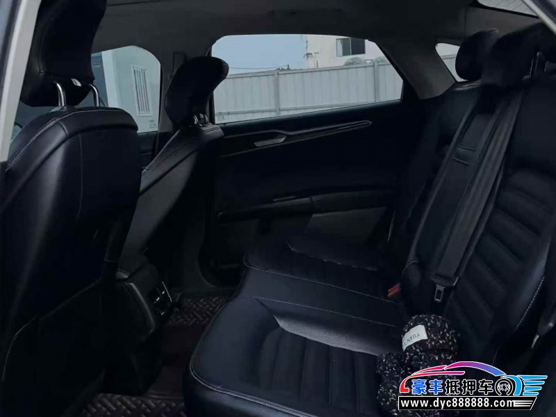 20年福特蒙迪欧轿车抵押车出售