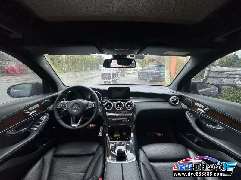 18年奔驰GLCSUV抵押车出售