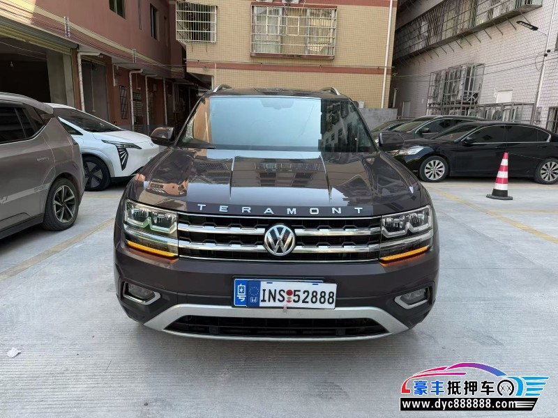 抵押车出售17年大众途昂SUV