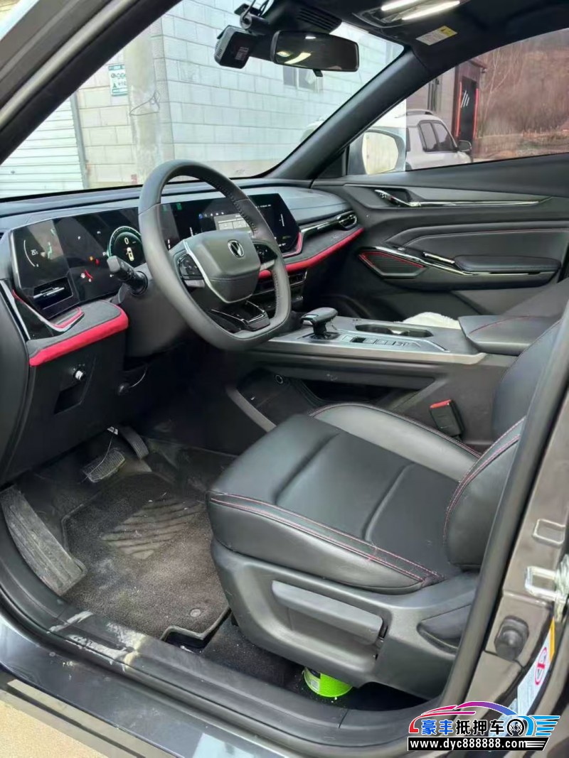 24年长安欧尚X5轿车抵押车出售