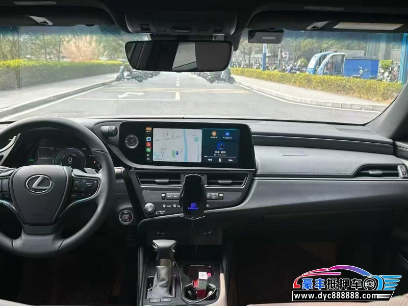 23年雷克萨斯ES轿车抵押车出售