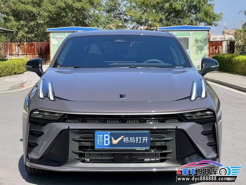 抵押车出售25年领克03轿车