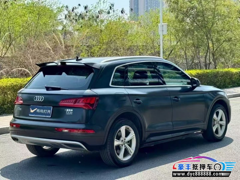 19年奥迪Q5轿车抵押车出售