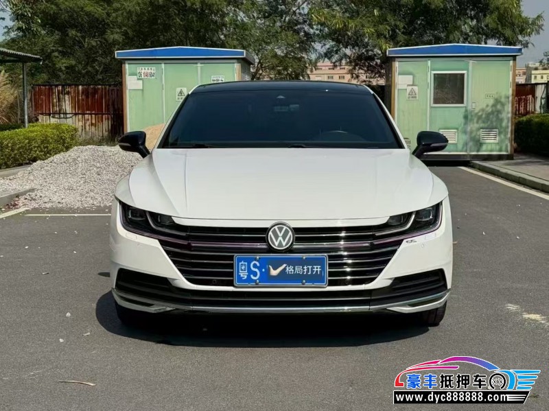 抵押车出售20年大众CC轿车