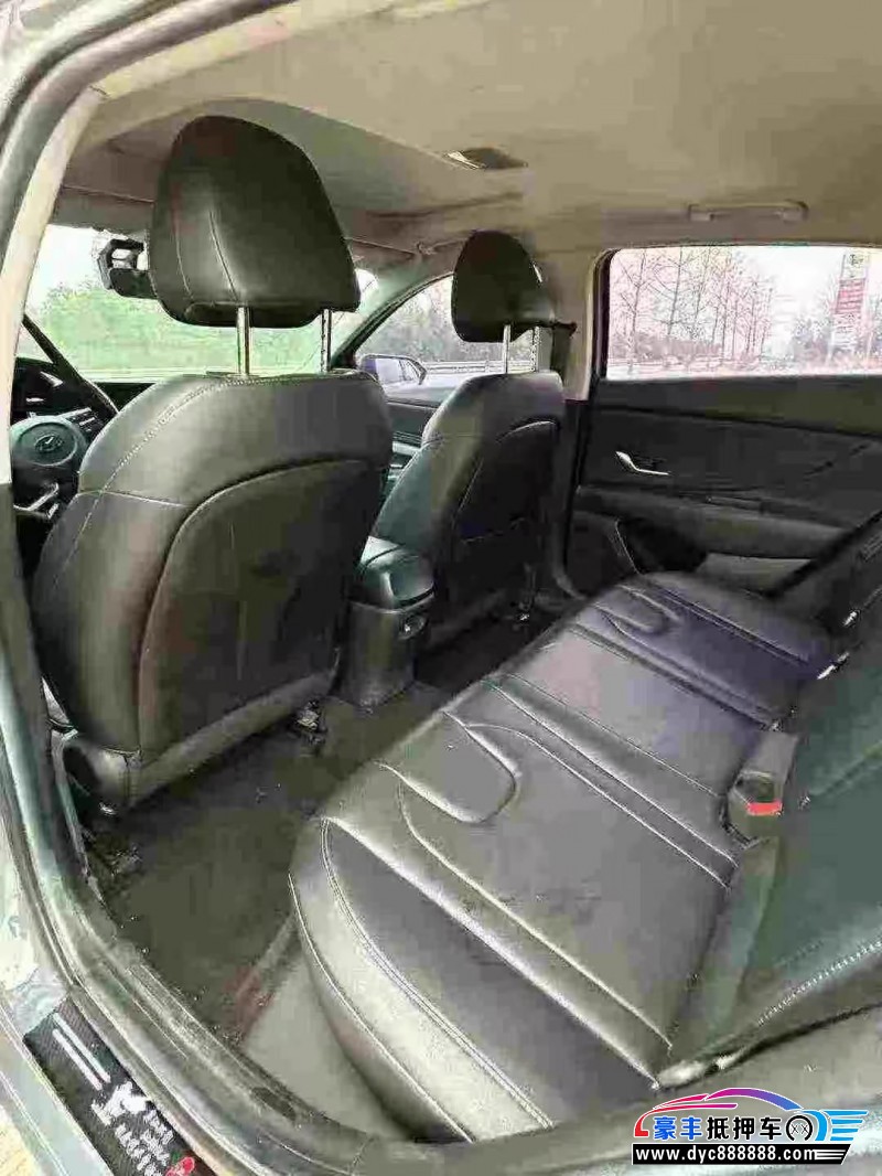 21年现代伊兰特轿车抵押车出售